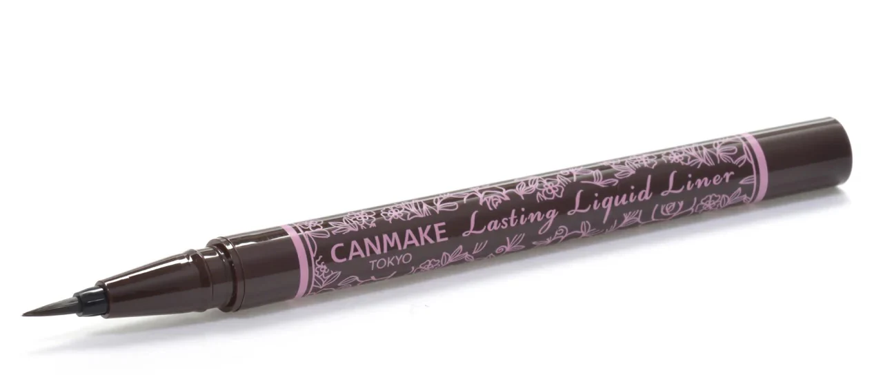 Canmake Lasting Liquid Liner: Eyeliner Tahan Lama dengan Hasil Tajam